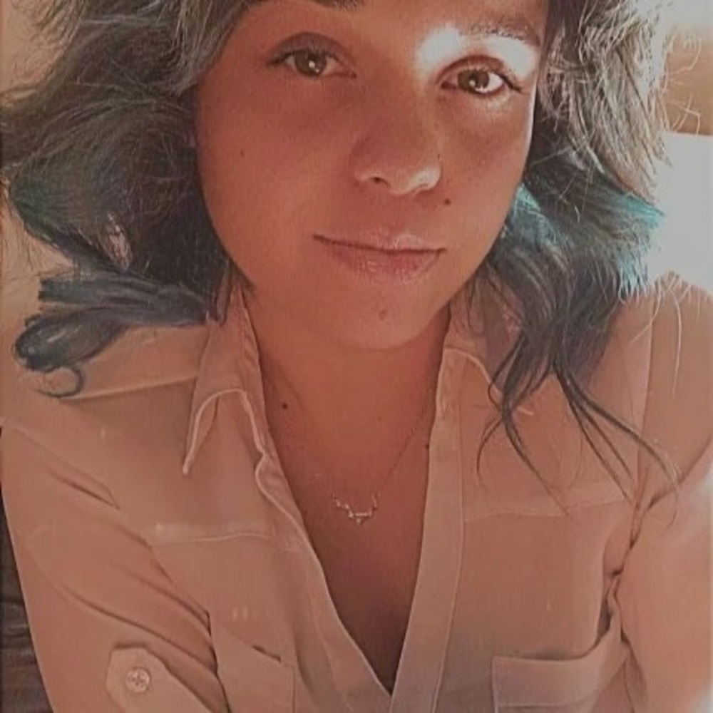 Meet your Posher, Cayla